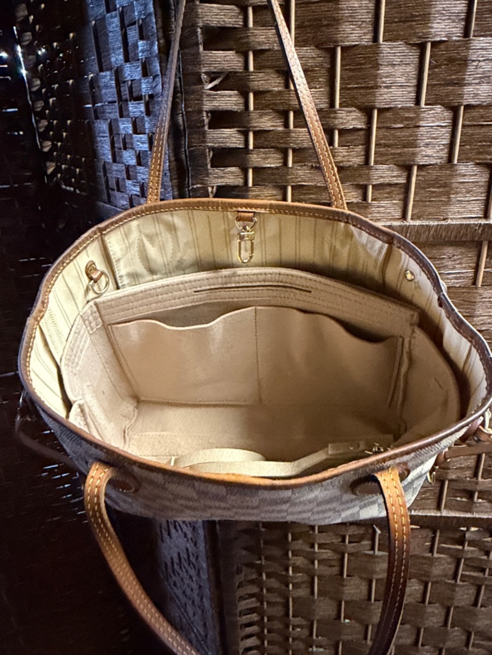 Louis Vuitton Damier Azur Neverfull PM - Picture 10 of 17